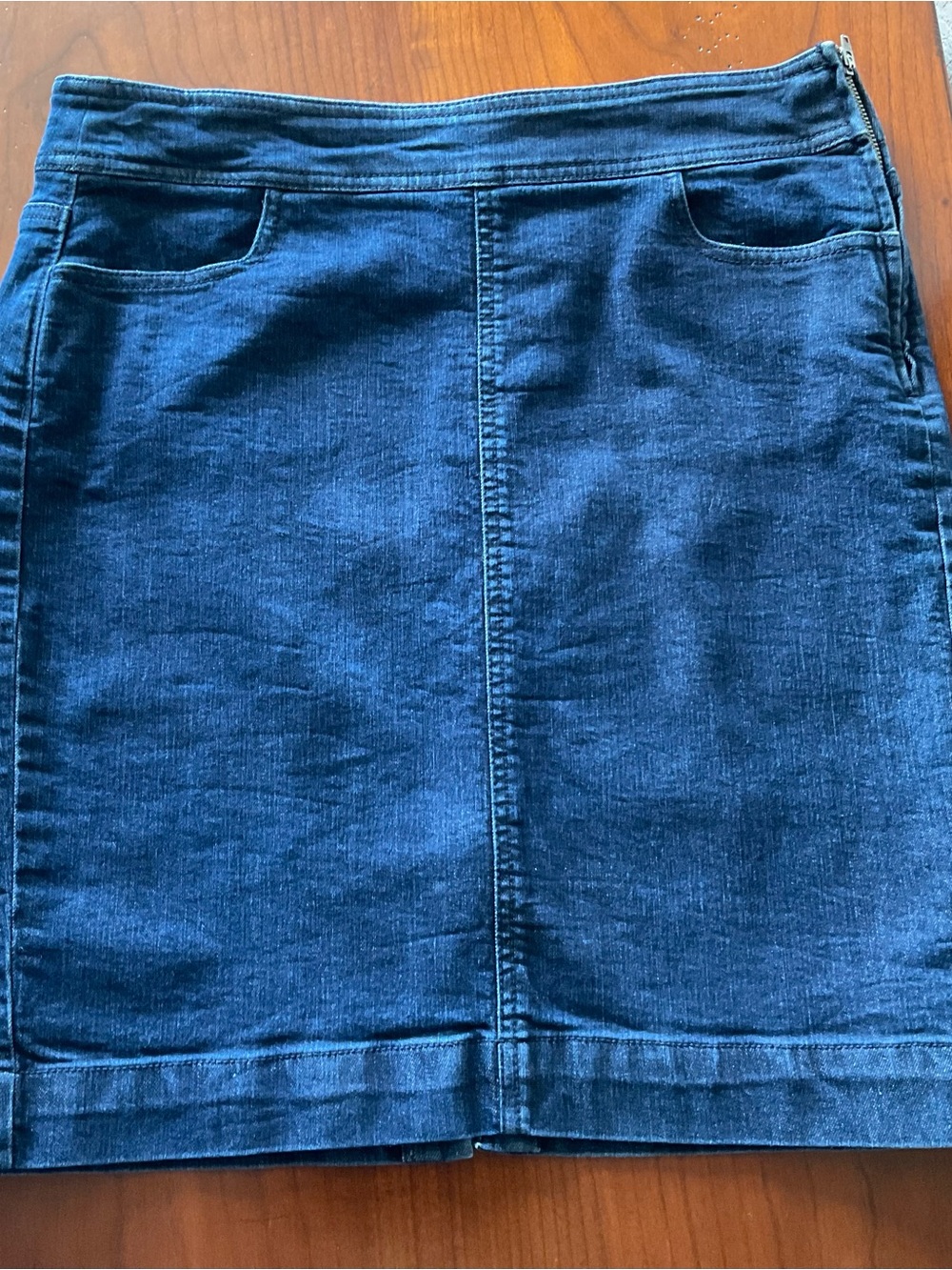 LOFT Indigo Denim Pencil Skirt